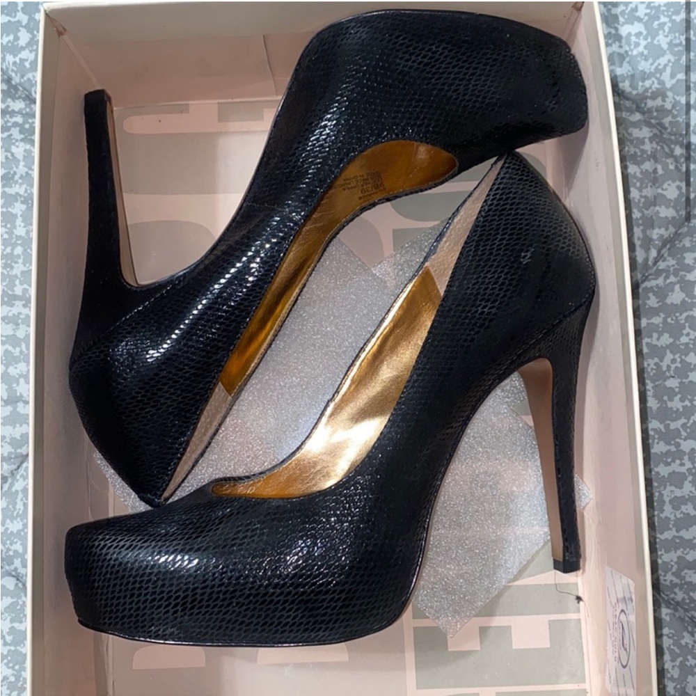 BCBG black heels, size 7